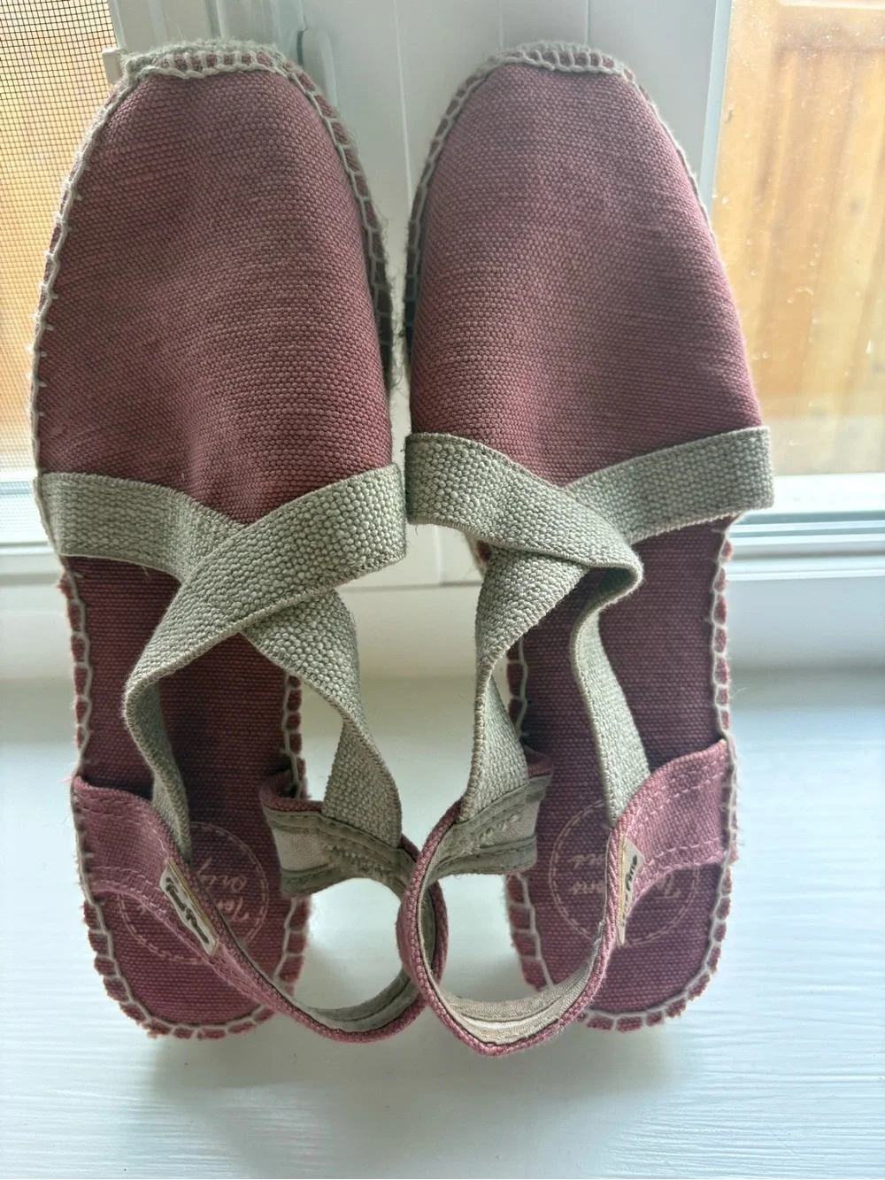 Canvas Espadrille Sandals with Cross Straps in Dusty Rose